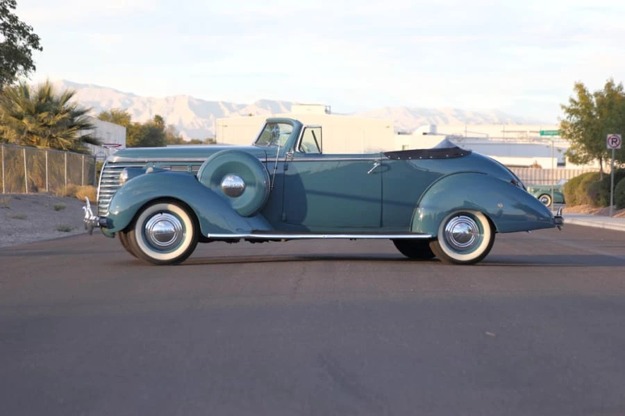 1938 Hudson Super Six - Image 2 of 10