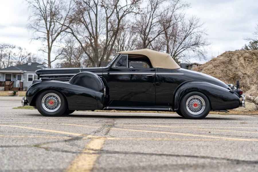 1938 LaSalle Series 50 - Image 2 of 24