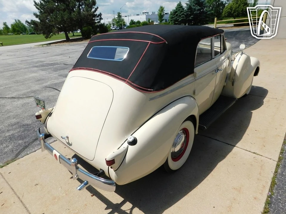 1938 LaSalle Series 50 - Image 8 of 12
