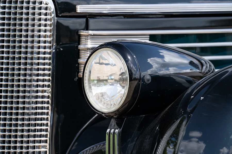 1938 LaSalle Series 50 - Image 9 of 31