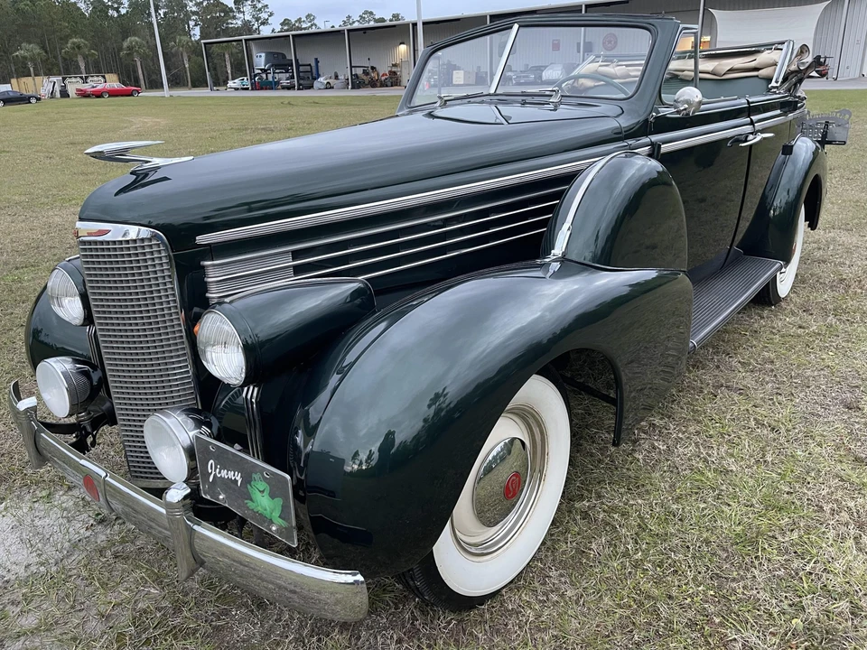 1938 LaSalle Series 50 - Image 2 of 31