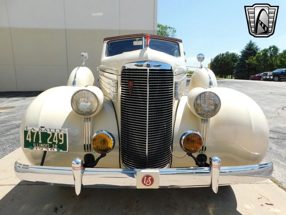 1938 LaSalle Series 50 - Image 10 of 21