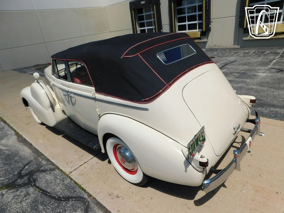 1938 LaSalle Series 50 - Image 11 of 12