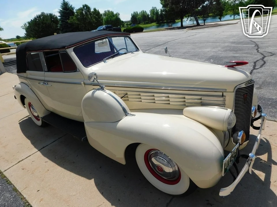 1938 LaSalle Series 50 - Image 7 of 12