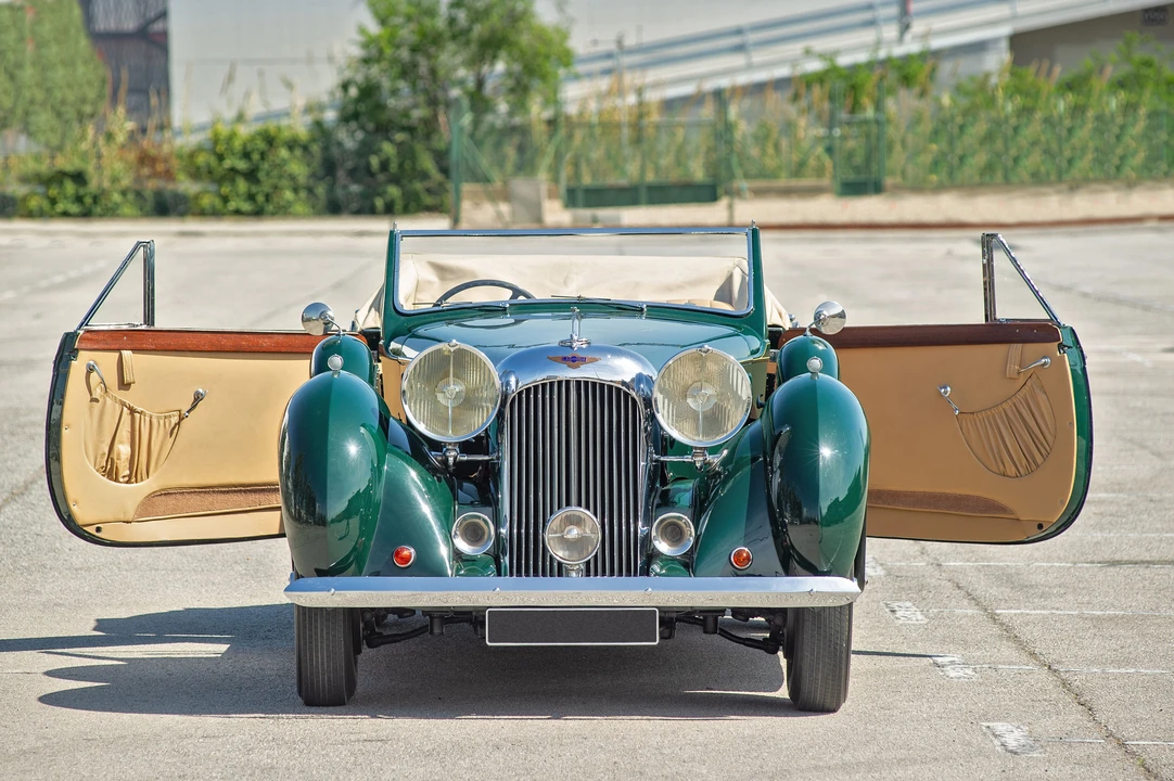 1938 Lagonda - Image 26 of 31