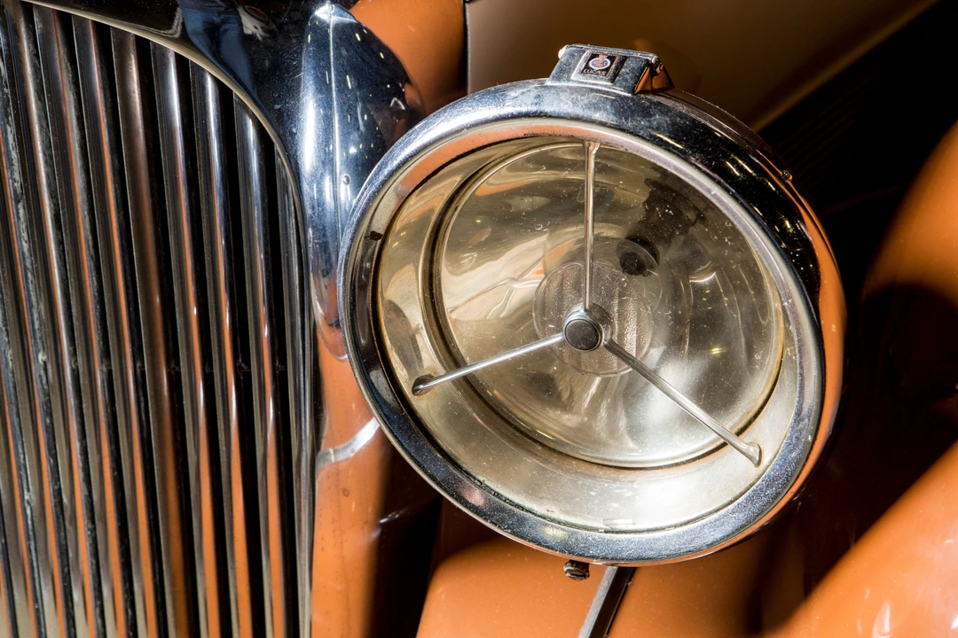 1938 Lagonda - Image 10 of 12