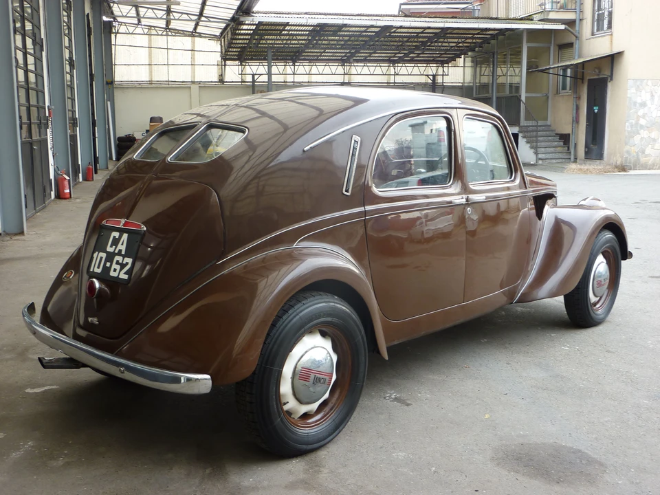 1938 Lancia - Image 7 of 7