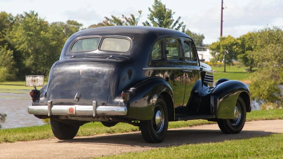 1938 LaSalle Series 50 - Image 3 of 12