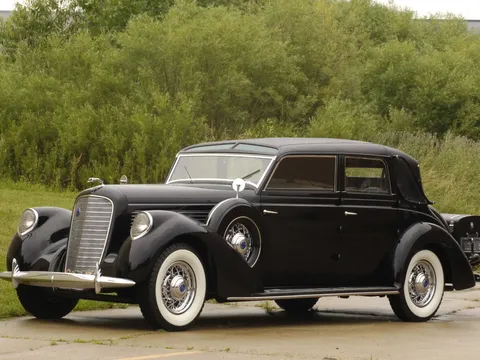 1938 Lincoln K Brunn Semi-Collapsible Cabriolet