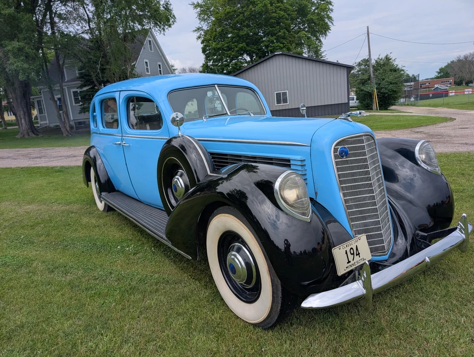 1938 Lincoln Zephyr - Image 17 of 31