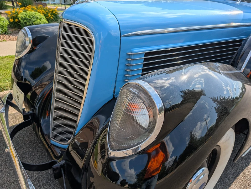 1938 Lincoln Zephyr - Image 31 of 31