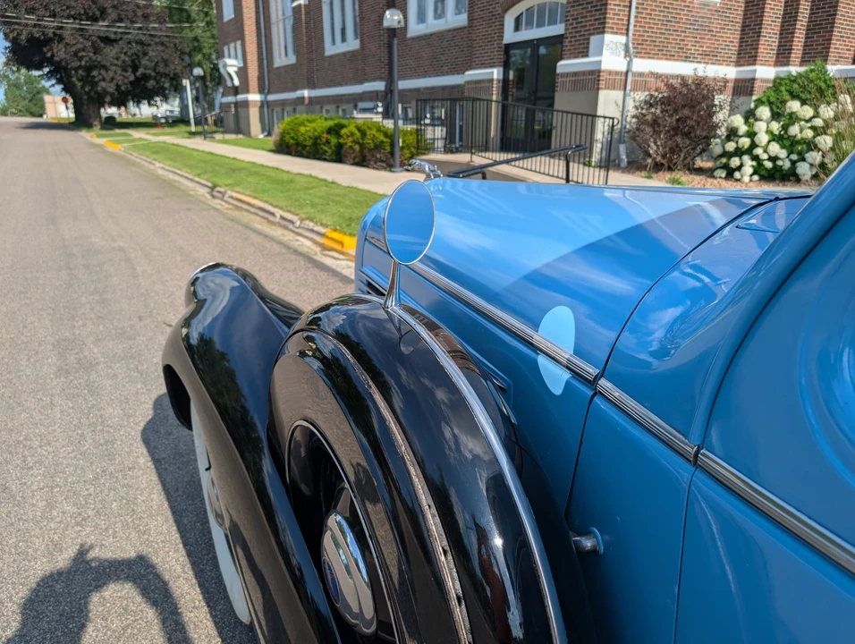 1938 Lincoln Zephyr - Image 21 of 31