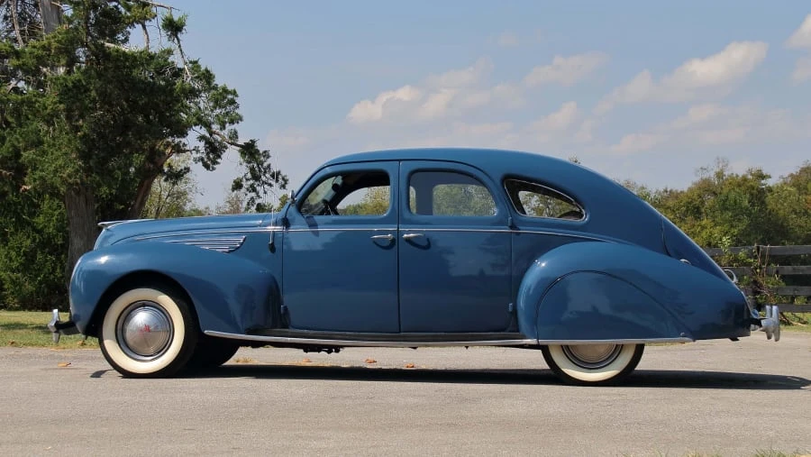 1938 Lincoln Zephyr - Image 2 of 14