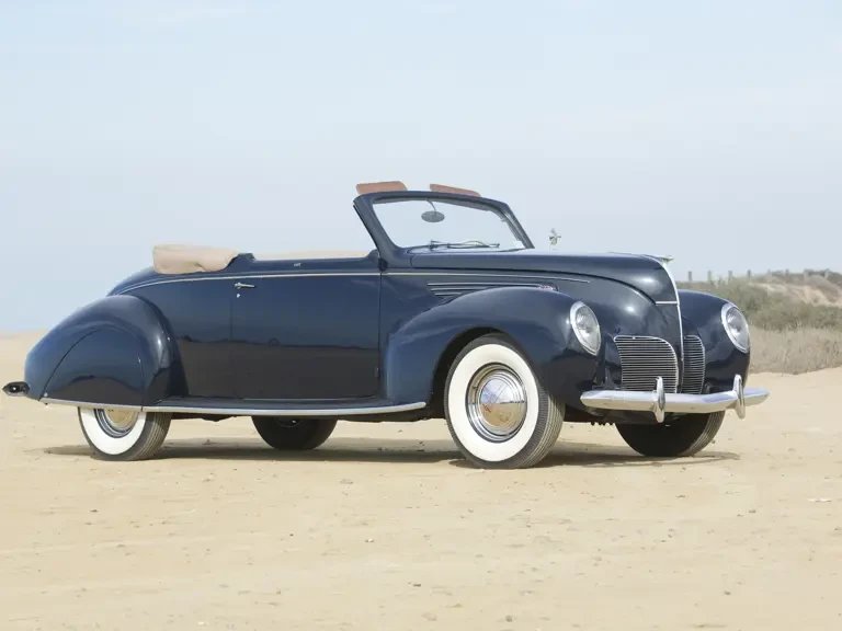 1938 Lincoln Zephyr - Image 2 of 21