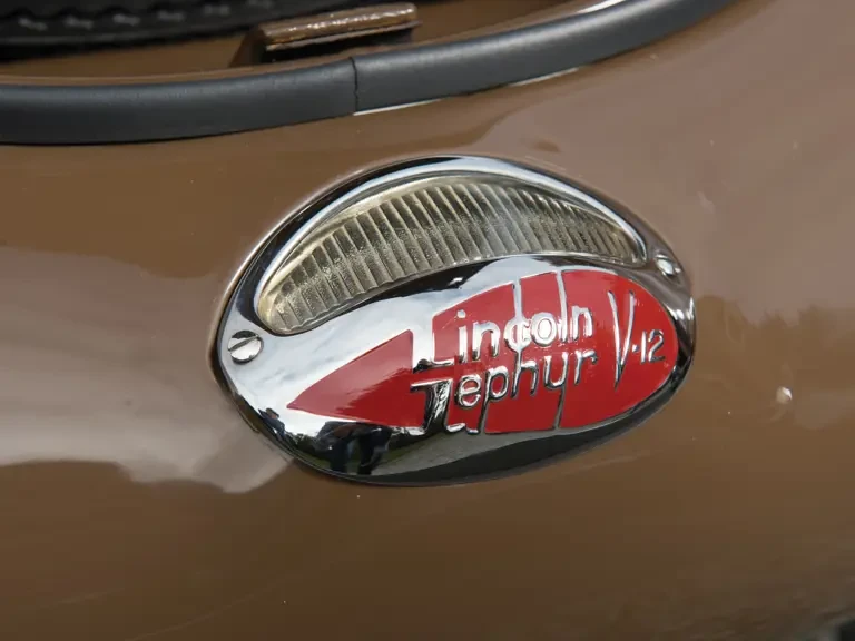 1938 Lincoln Zephyr - Image 16 of 21