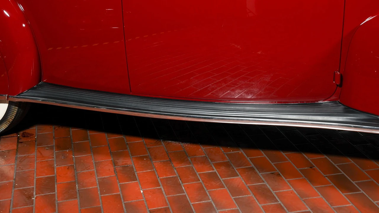 1938 Lincoln Zephyr - Image 17 of 31