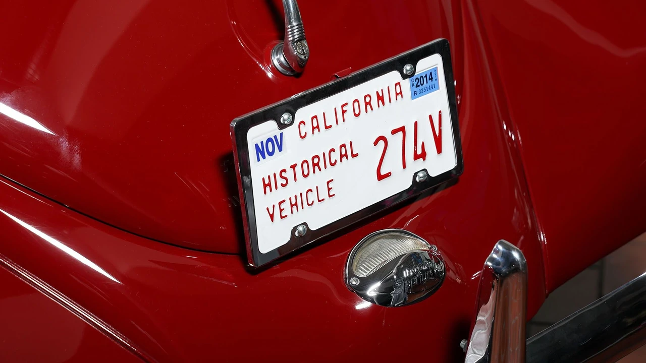 1938 Lincoln Zephyr - Image 20 of 31