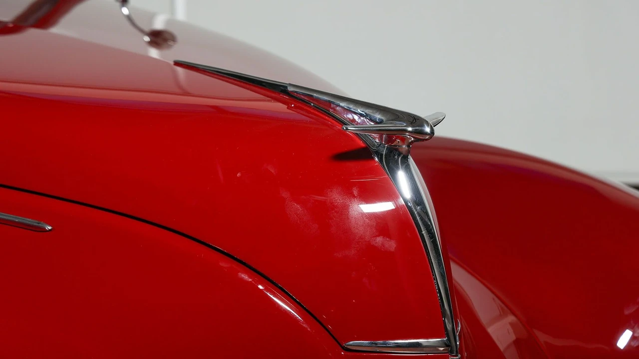 1938 Lincoln Zephyr - Image 11 of 31