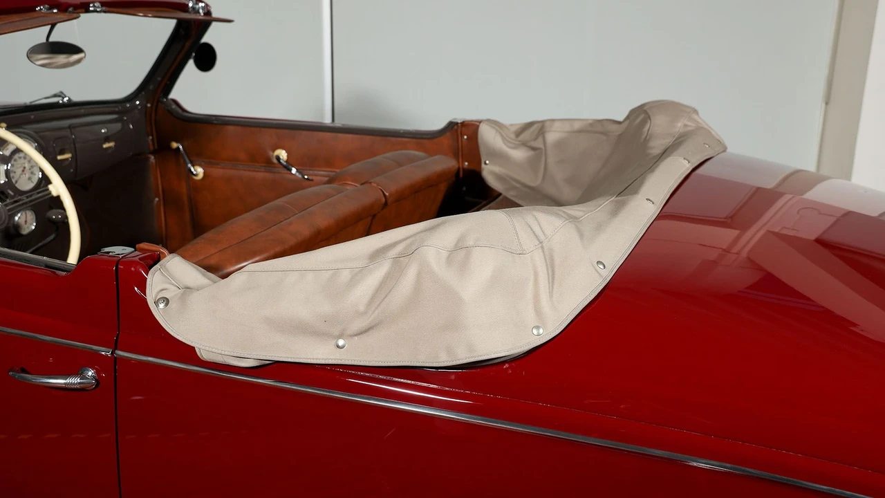 1938 Lincoln Zephyr - Image 26 of 31