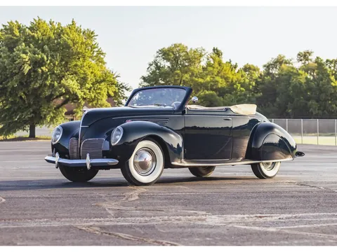 1938 Lincoln-Zephyr Convertible Coupe