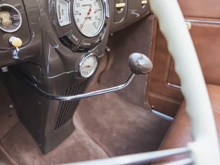 1938 Lincoln Zephyr - Image 17 of 31