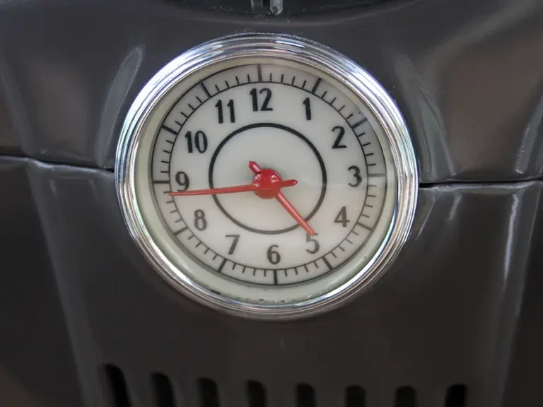 1938 Lincoln Zephyr - Image 22 of 29