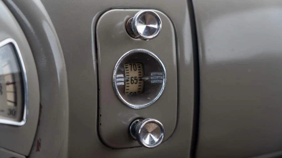 1938 Lincoln Zephyr - Image 14 of 17