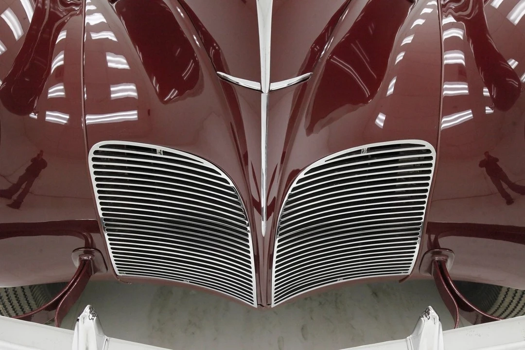 1938 Lincoln Zephyr - Image 14 of 21