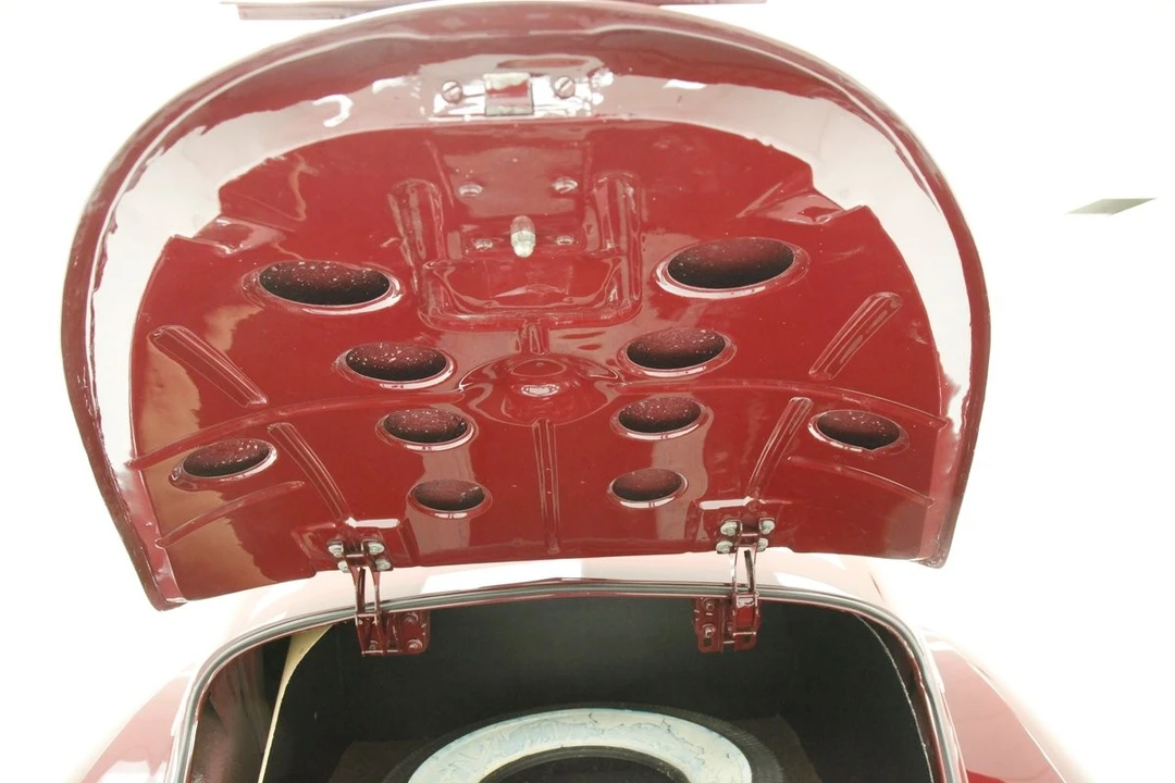 1938 Lincoln Zephyr - Image 31 of 31