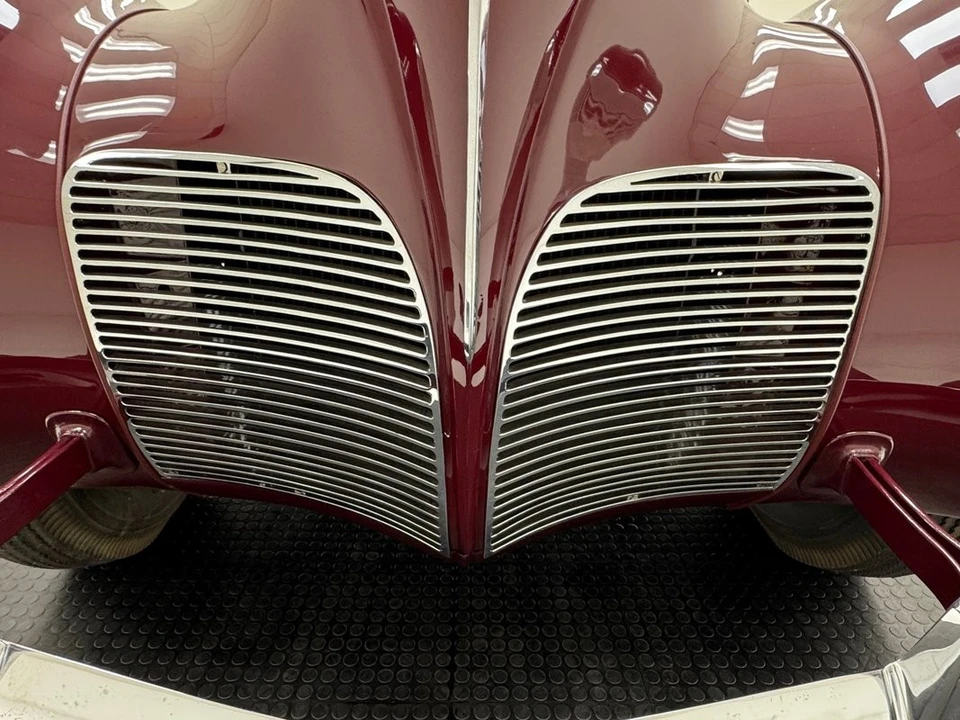 1938 Lincoln Zephyr - Image 9 of 31