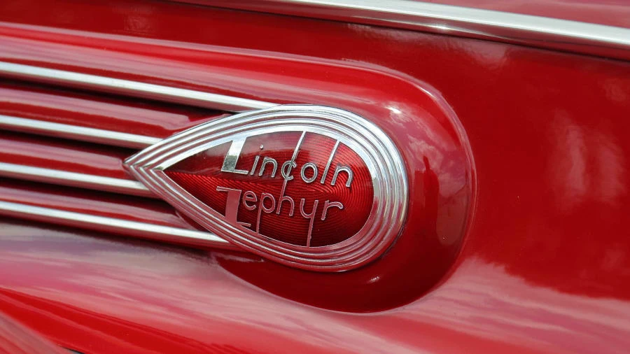 1938 Lincoln Zephyr - Image 9 of 21