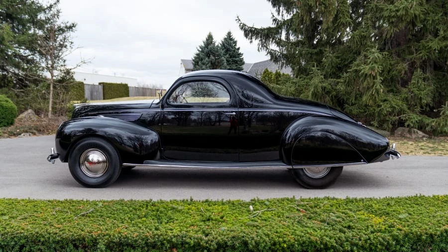 1938 Lincoln Zephyr - Image 11 of 31