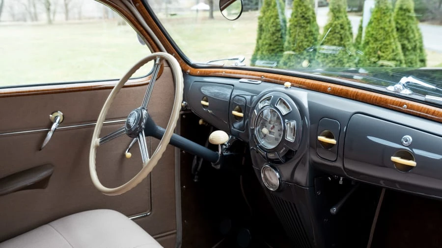 1938 Lincoln Zephyr - Image 28 of 31