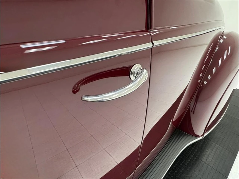 1938 Lincoln Zephyr - Image 17 of 31