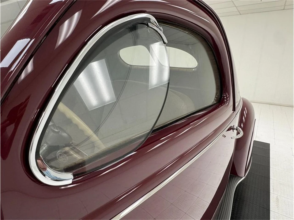1938 Lincoln Zephyr - Image 16 of 31
