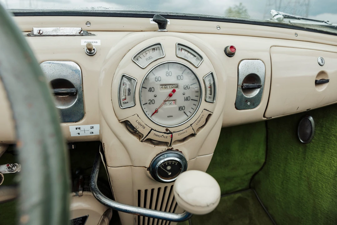 1938 Lincoln Zephyr - Image 17 of 31