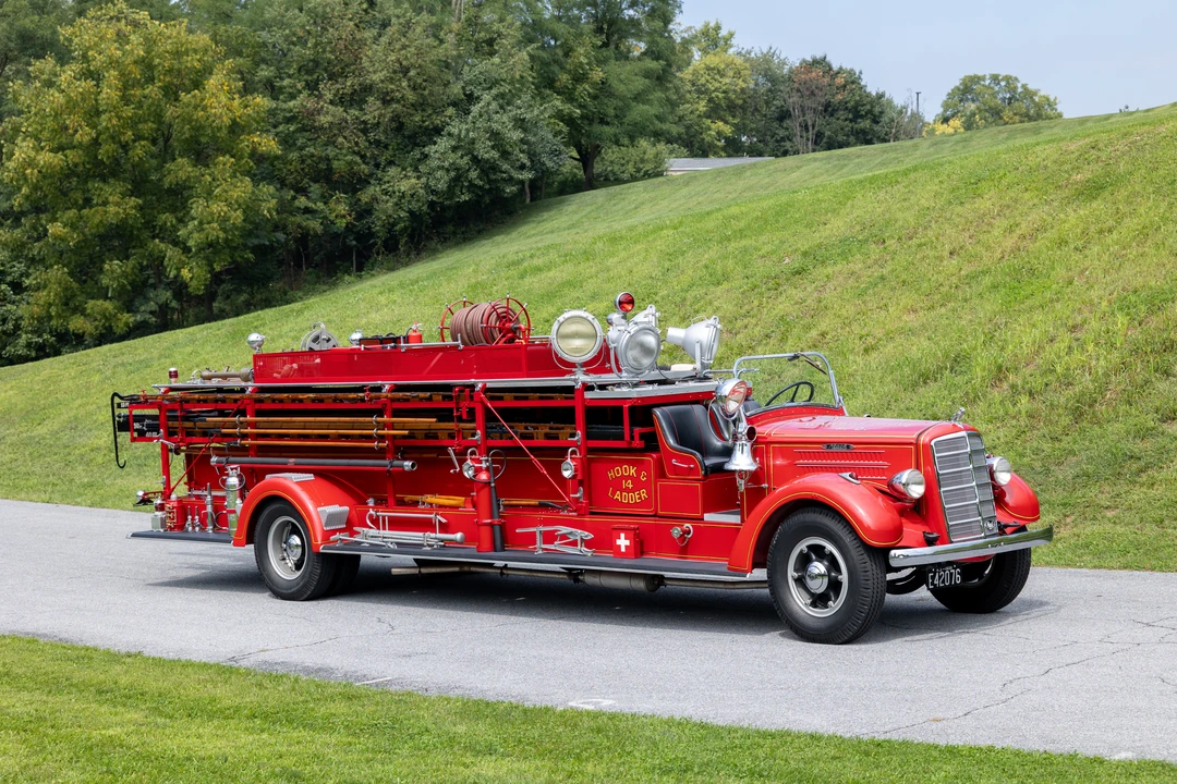 1938 Mack - Image 3 of 31