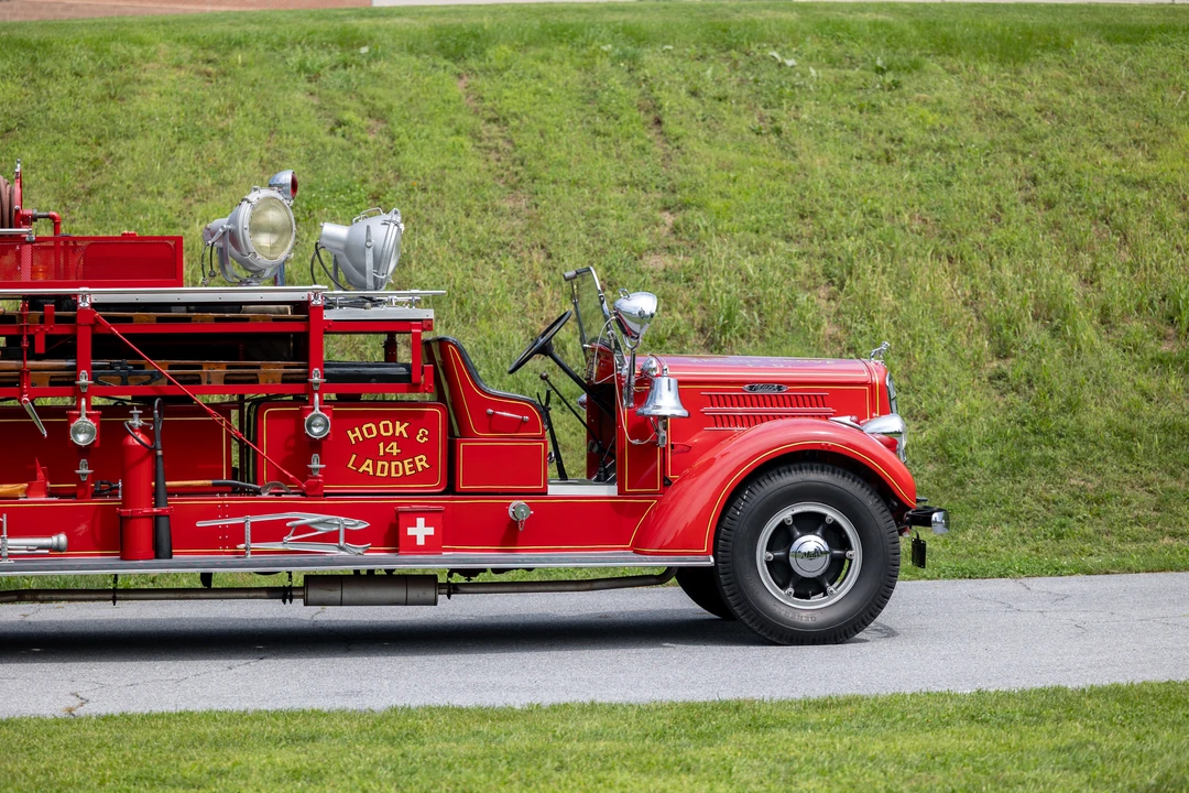 1938 Mack - Image 18 of 31