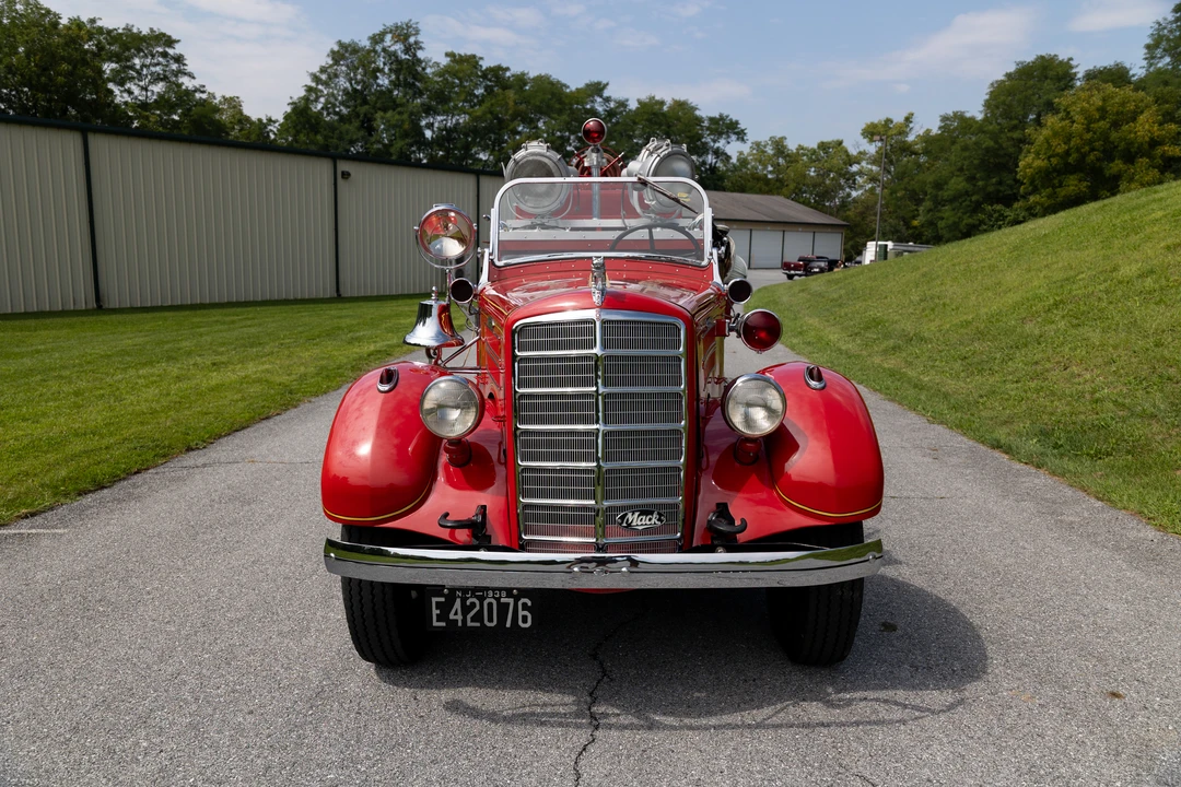 1938 Mack - Image 8 of 31
