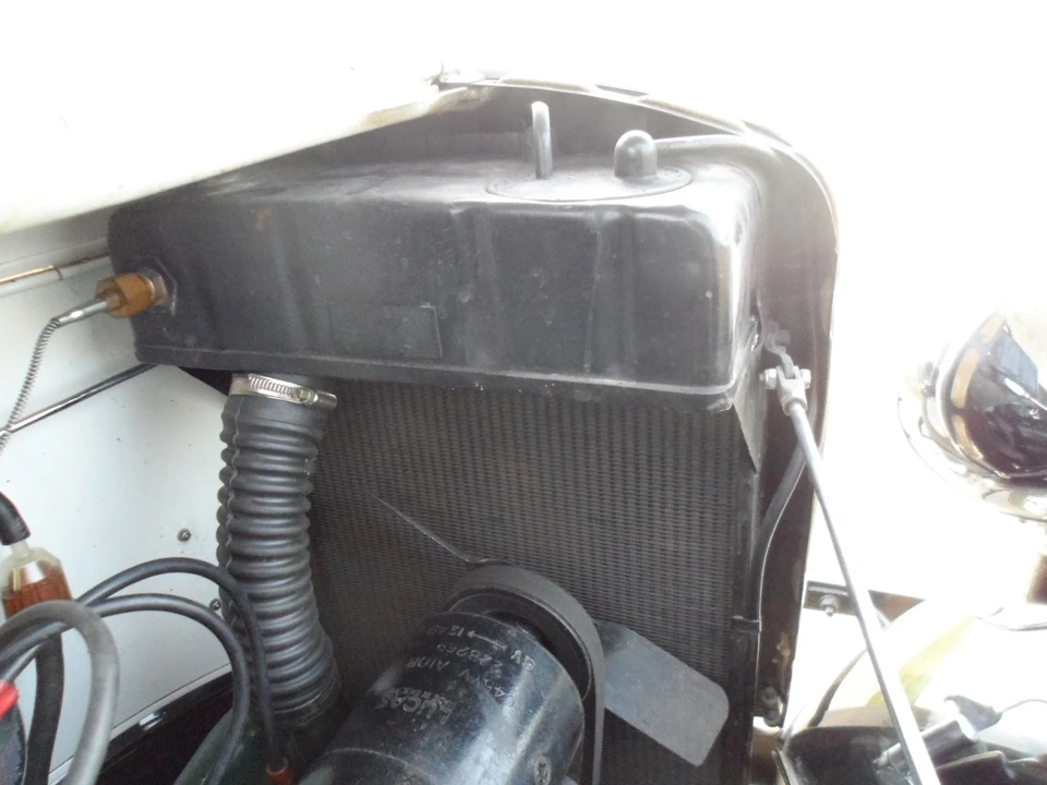 1938 Morris - Image 11 of 31