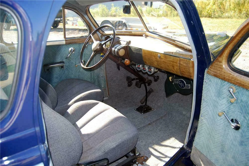 1938 Oldsmobile F-Series - Image 4 of 5