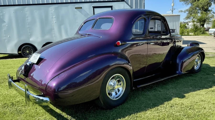 1938 Oldsmobile F-Series - Image 2 of 8