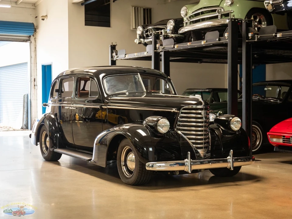 1938 Oldsmobile F-Series - Image 11 of 21