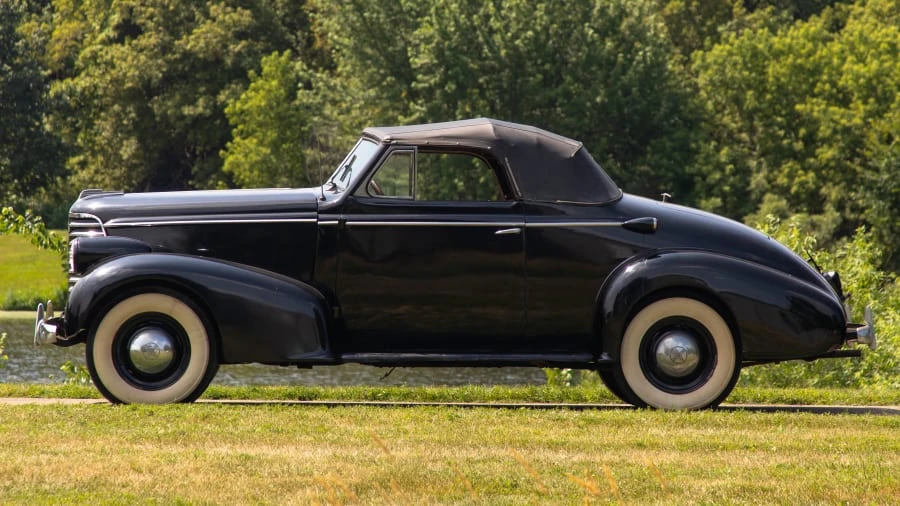 1938 Oldsmobile F-Series - Image 2 of 13