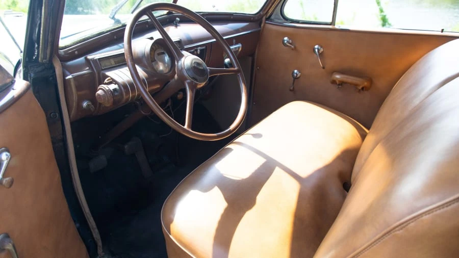 1938 Oldsmobile F-Series - Image 4 of 13