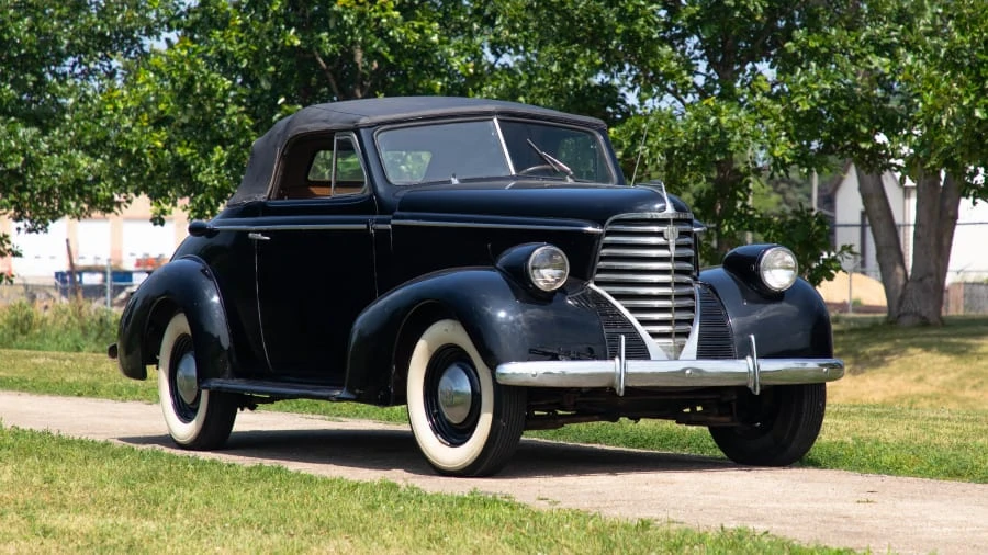 1938 Oldsmobile F-Series - Image 12 of 13