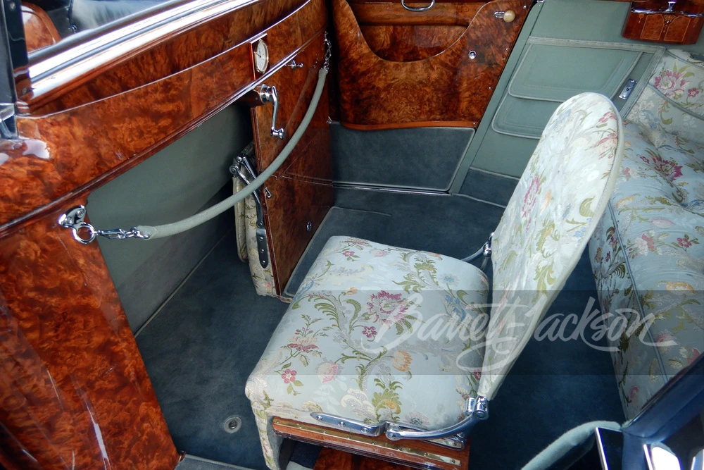 1938 Packard Twelve - Image 4 of 18
