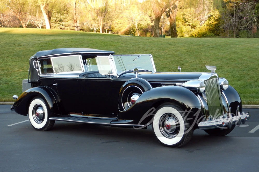 1938 Packard Twelve - Image 10 of 18