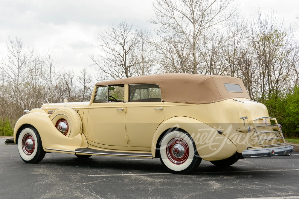 1938 Packard Twelve - Image 9 of 16