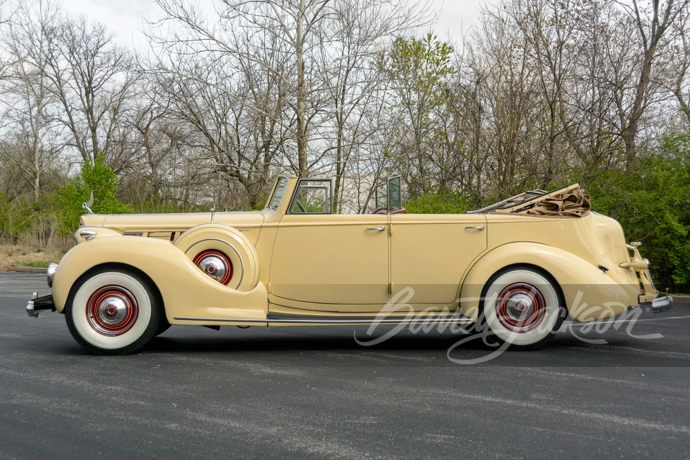 1938 Packard Twelve - Image 15 of 16